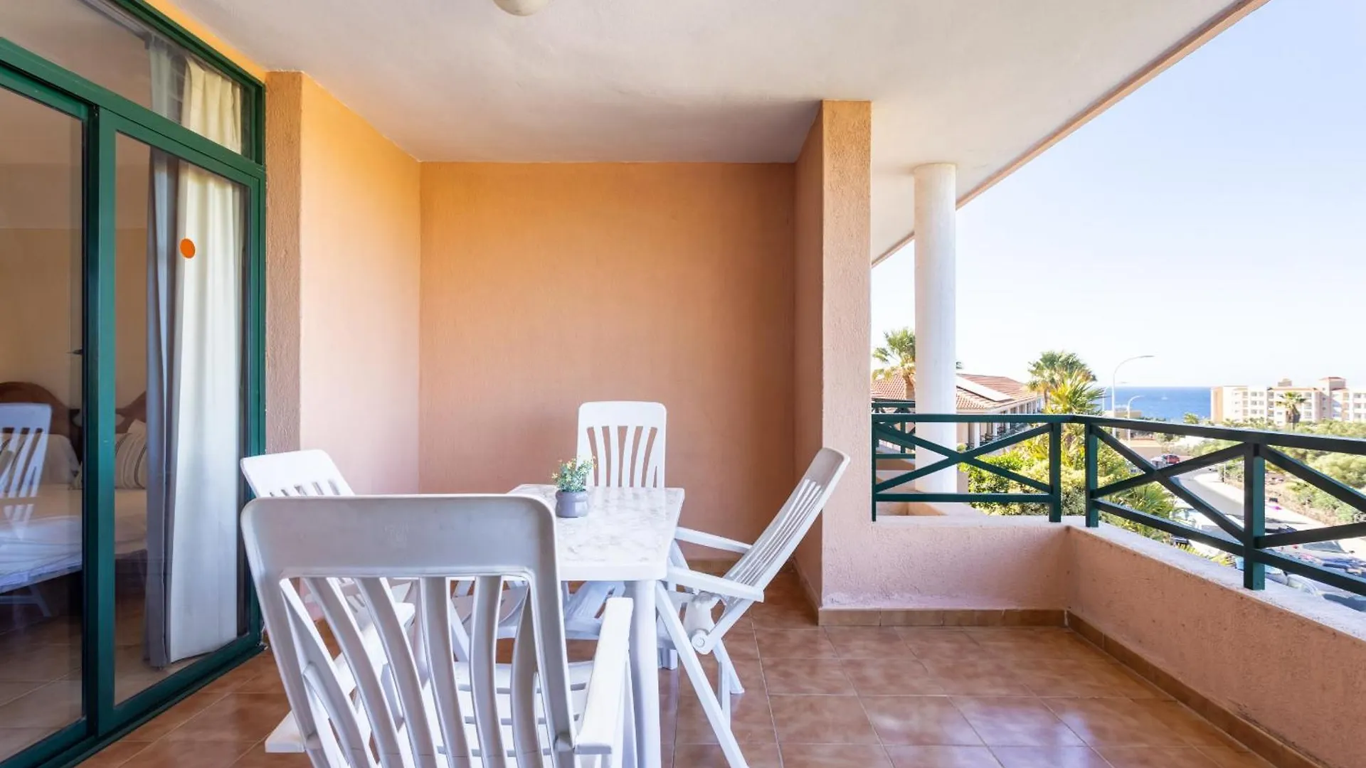 Nice Apt With Terrace In Golf Del Sur 圣米格尔德阿沃纳